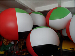Inflatable flag ball