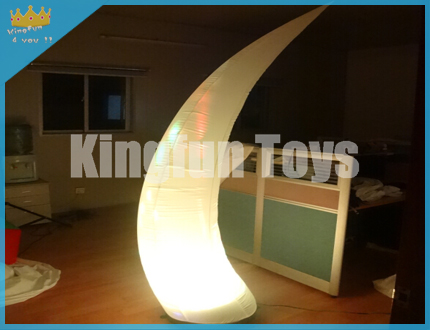 Event inflatable LED tusk