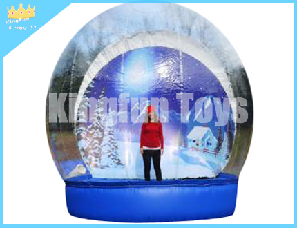 Inflatable snow ball for photos