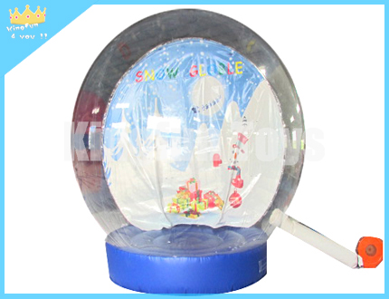 Christmas Snow ball/snow globe