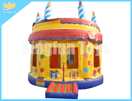 Inflatable cake bounce house