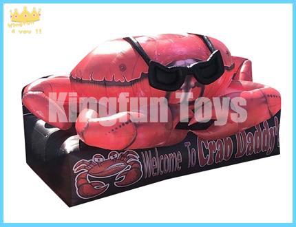 Inflatable crab model