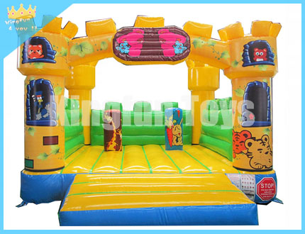 Zoo Park inflatable jumper